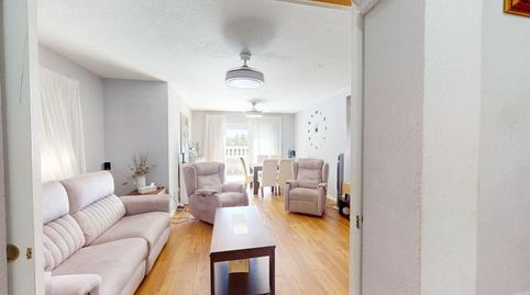 Foto 3 de Casa adosada en venda a  Joan Miro, Varadero, Alicante