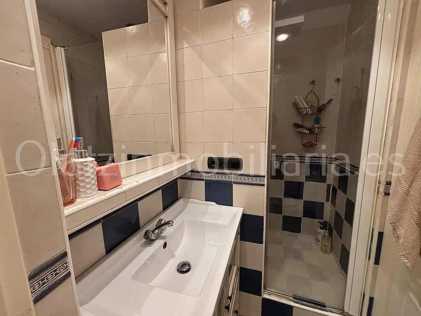 Bathroom of Flat for sale in Balmaseda  with Balcony