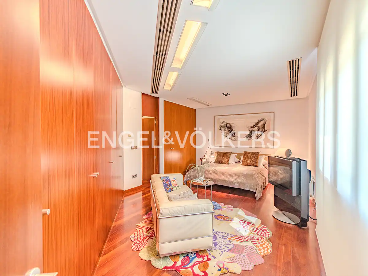 Sala d'estar de Casa o xalet en venda en Elche / Elx amb Aire condicionat, Calefacció i Jardí privat