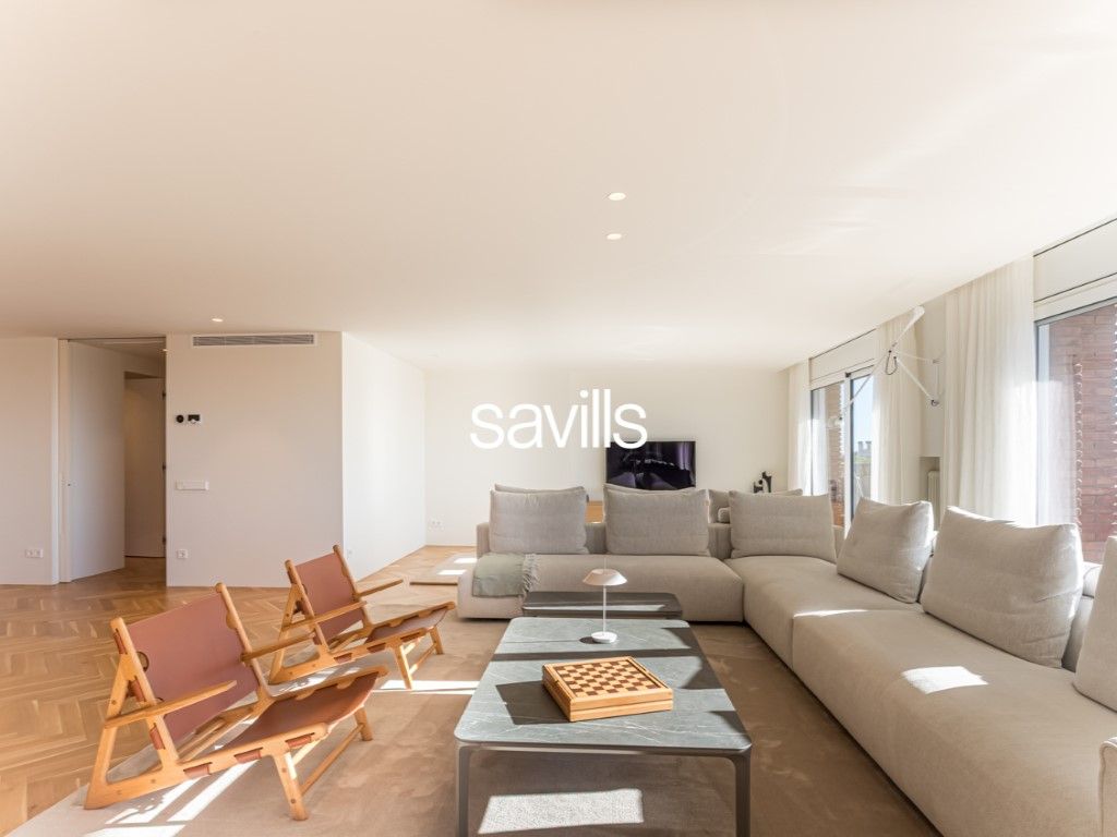 Living room of Apartment for sale in  Barcelona Capital  with Air Conditioner, Private garden and Terrace