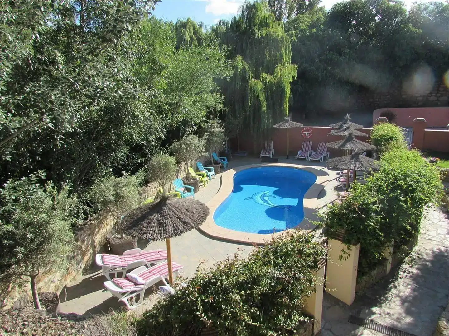 Piscina de Local en venda en Ronda amb Aire condicionat, Parquet i Moblat