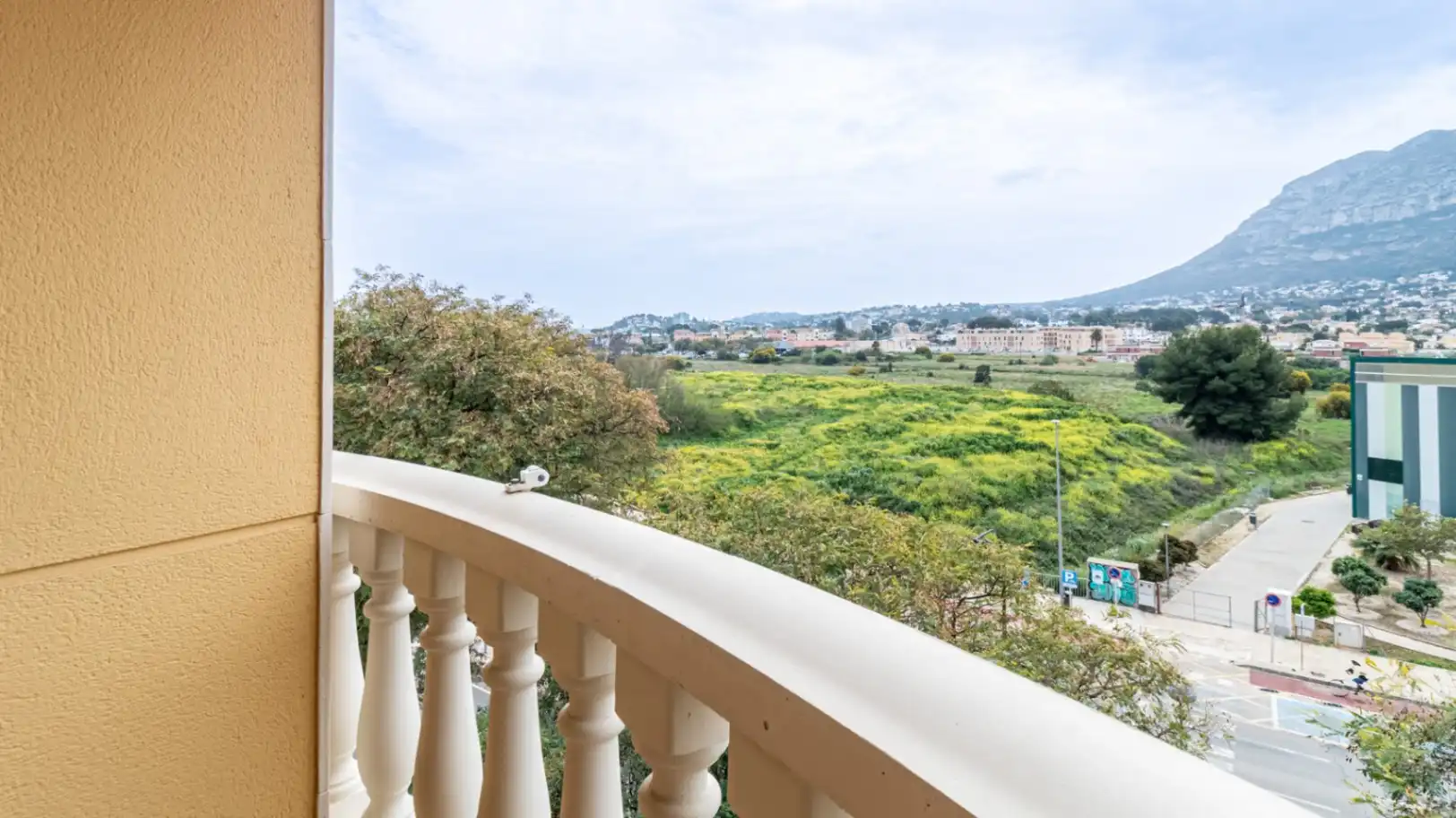 Habitación de Piso en venta en Dénia con Aire acondicionado, Calefacción y Jardín privado