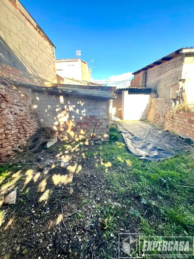 Country homes for sale in Requena  with Terrace