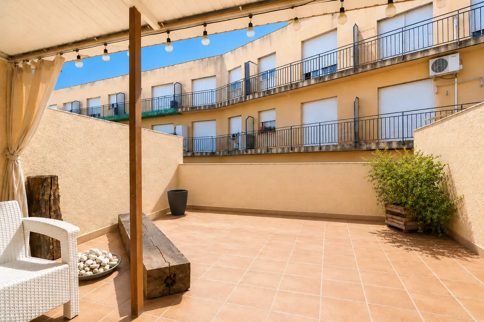Terrace of Flat for sale in El Vendrell  with Air Conditioner, Heating and Terrace