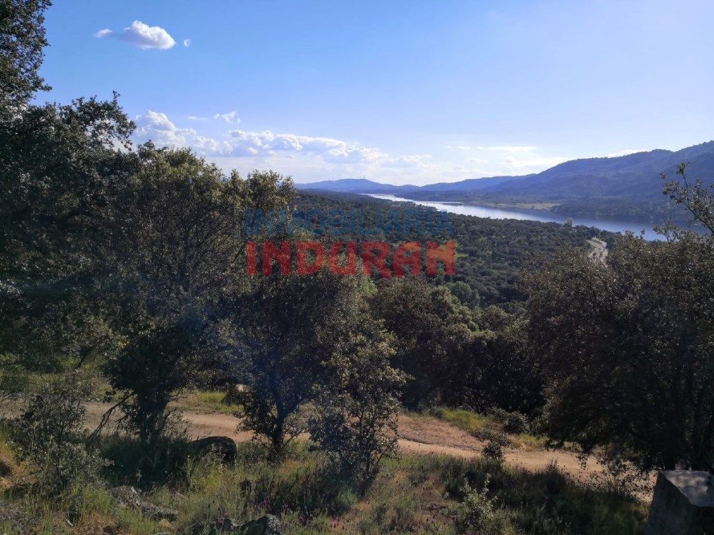 Country house for sale in Casas del Castañar