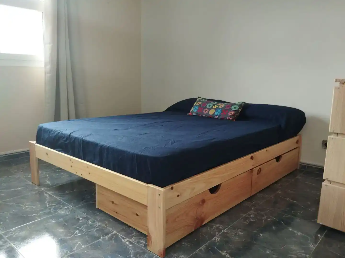 Dormitori de Casa o xalet per a compartir en Olivella amb Jardí privat, Moblat i Balcó