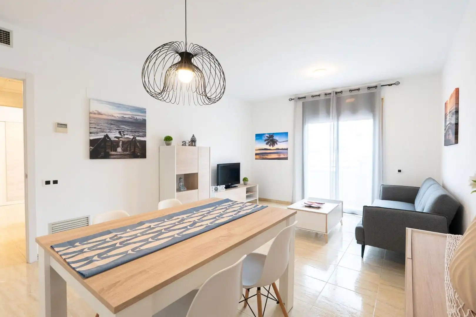 Living room of Flat for sale in Deltebre  with Air Conditioner, Terrace and Furnished