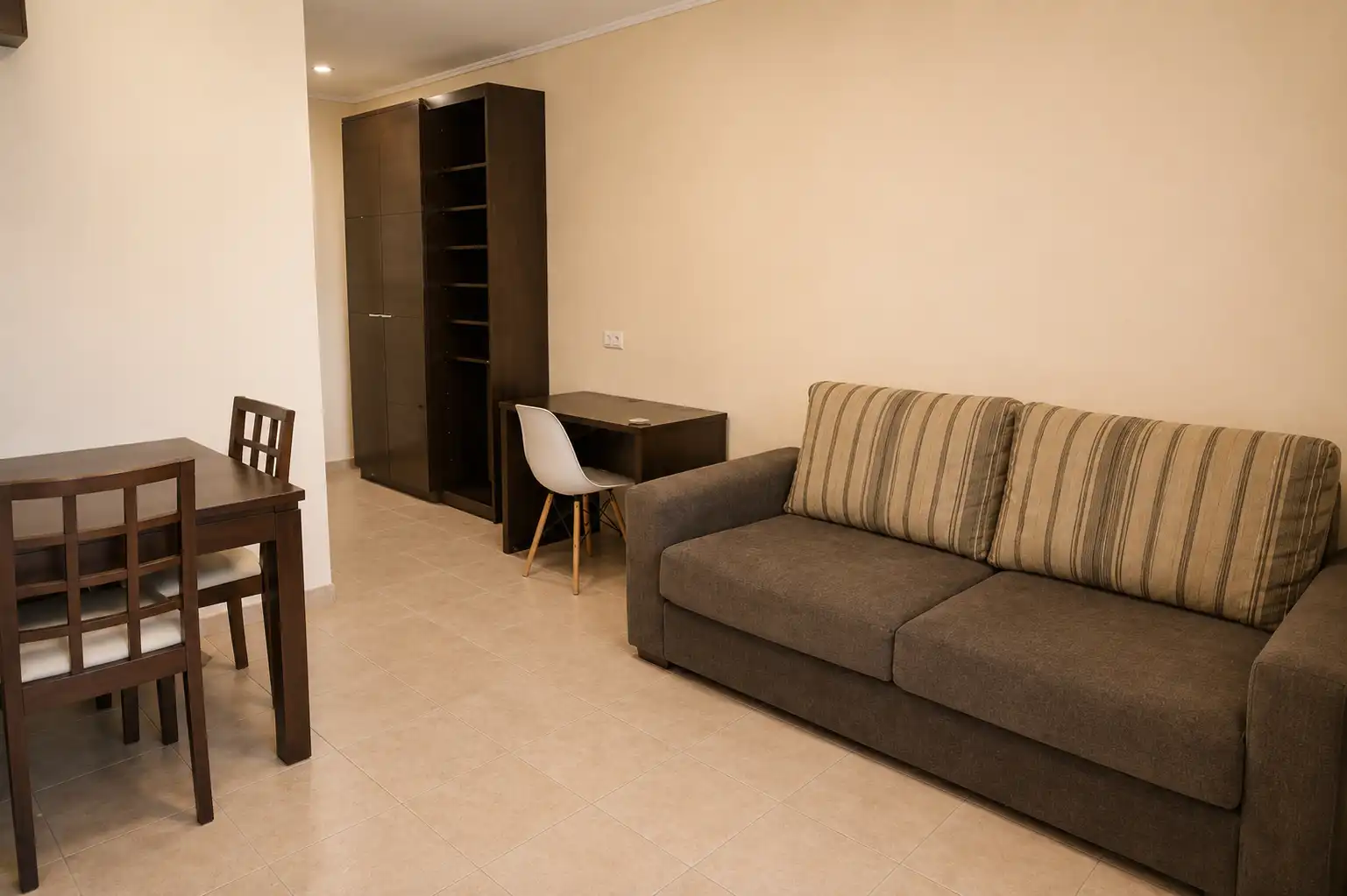 Sala de estar de Piso en venta en Arona con Aire acondicionado, Terraza y Trastero