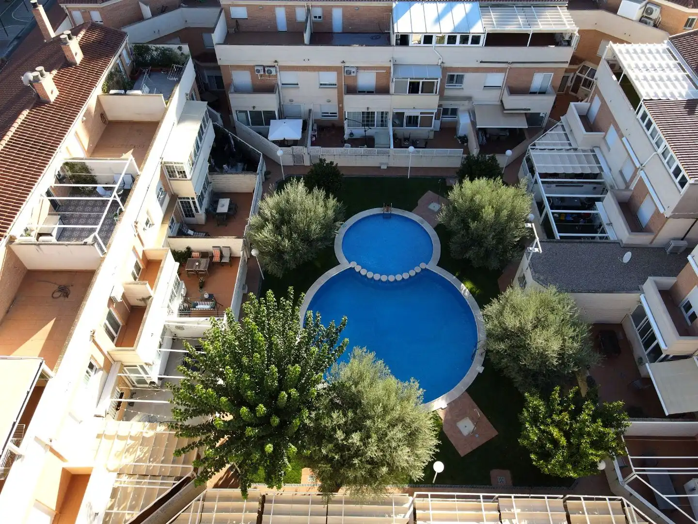 Piscina de Casa o xalet en venda en  Albacete Capital amb Aire condicionat, Terrassa i Balcó