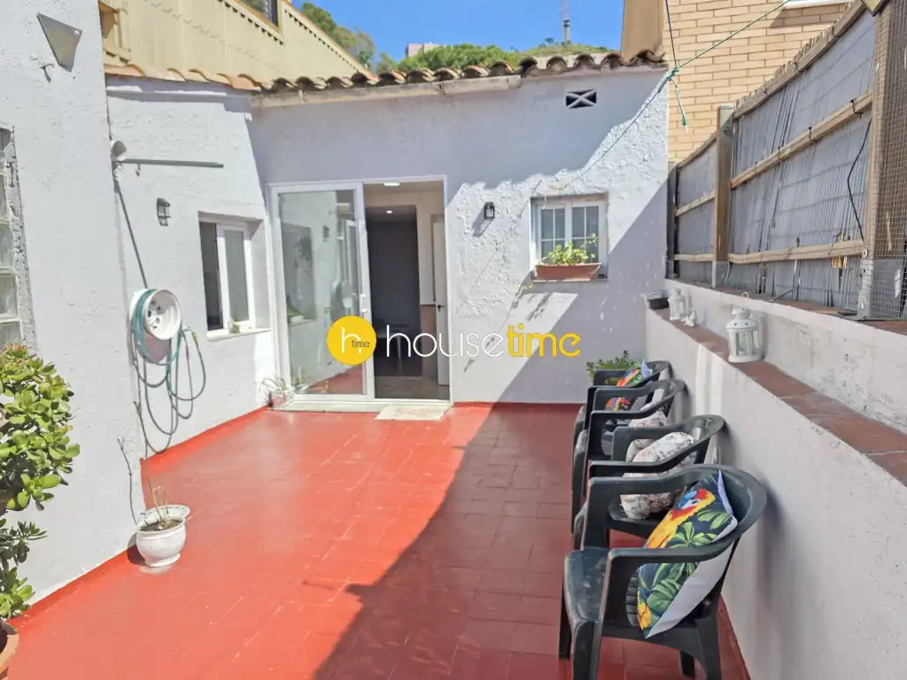 Terrace of Houses for sale in Santa Coloma de Gramenet