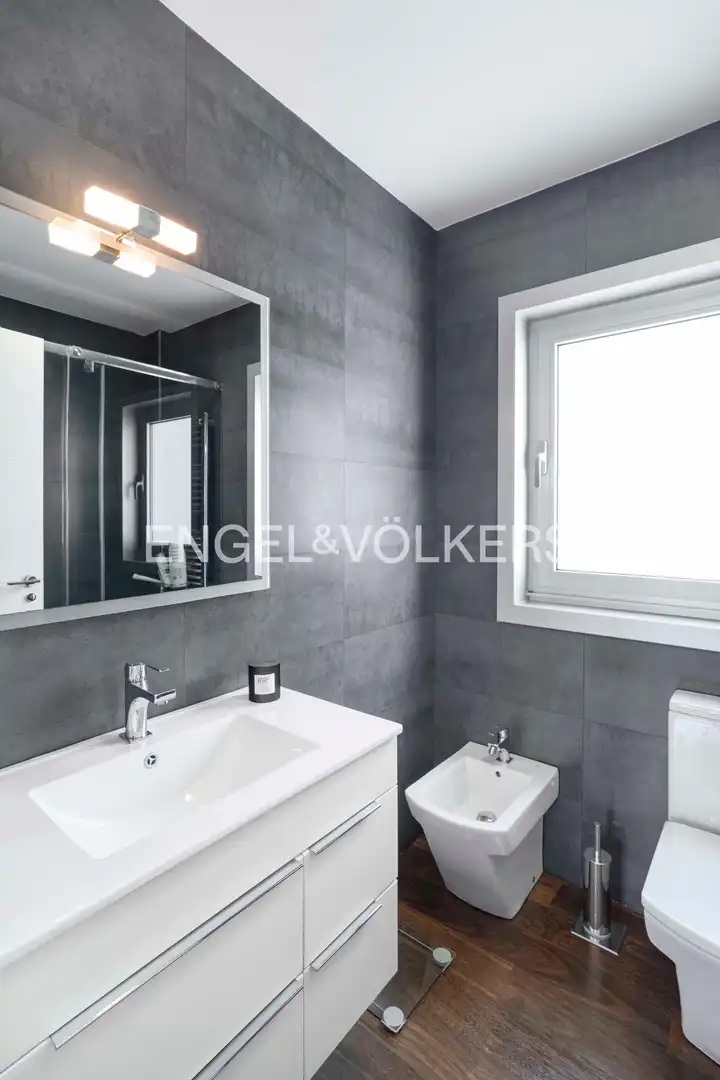 Baño de Apartamento en venta en A Coruña Capital  con Calefacción y Terraza