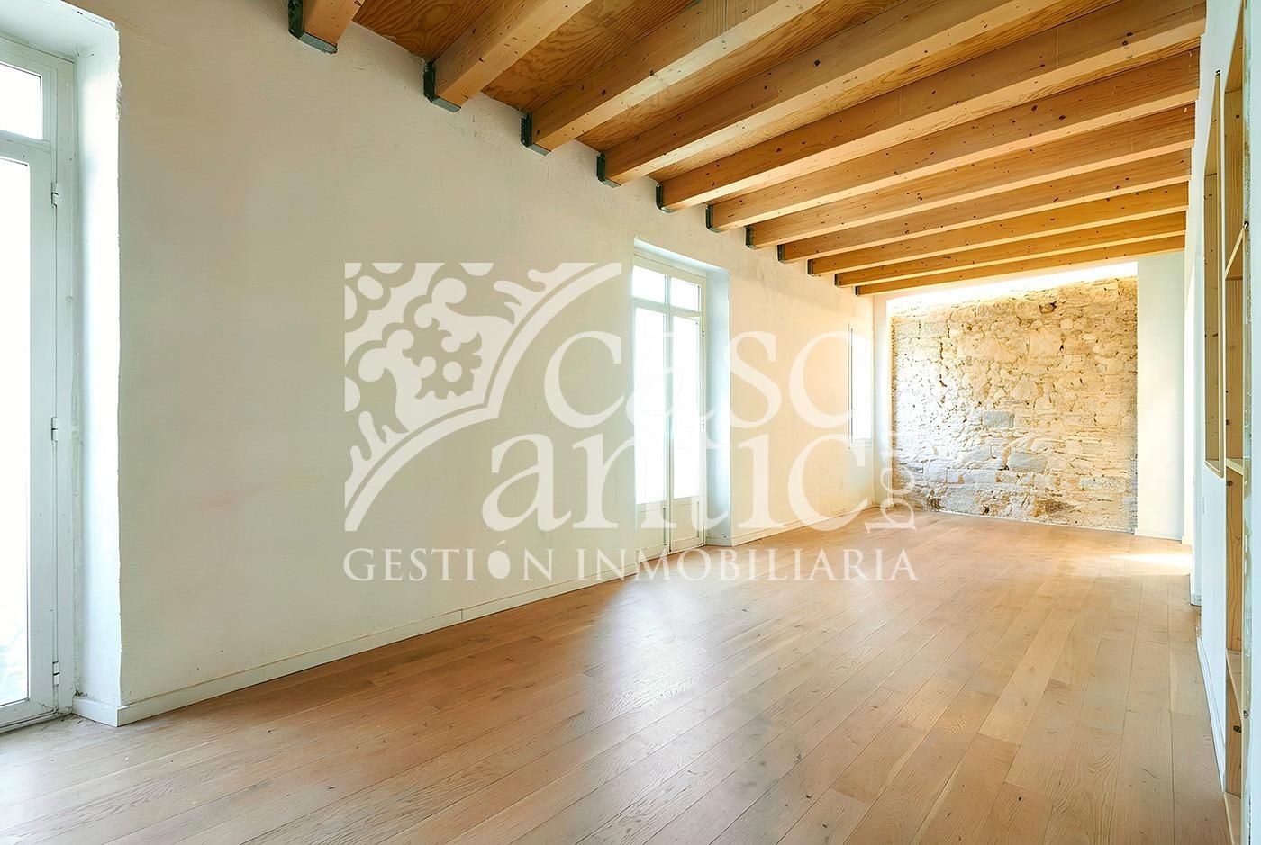 Piso en venta en  Barcelona Capital con Balcón