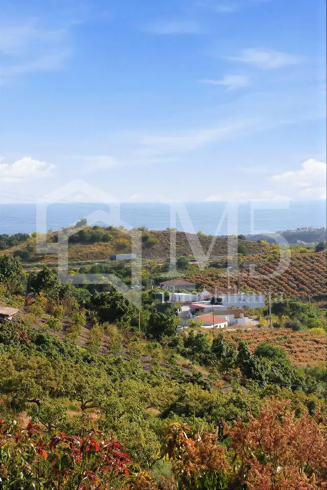 Country house zum Verkauf in Vélez-Málaga mit Klimaanlage, Privatgarten und Terrasse