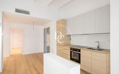 Kitchen of Flat for sale in  Barcelona Capital  with Heating