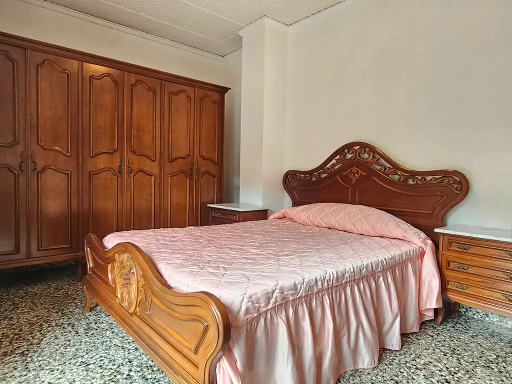 Habitación de Piso en venta en L'Eliana con Balcón y Internet