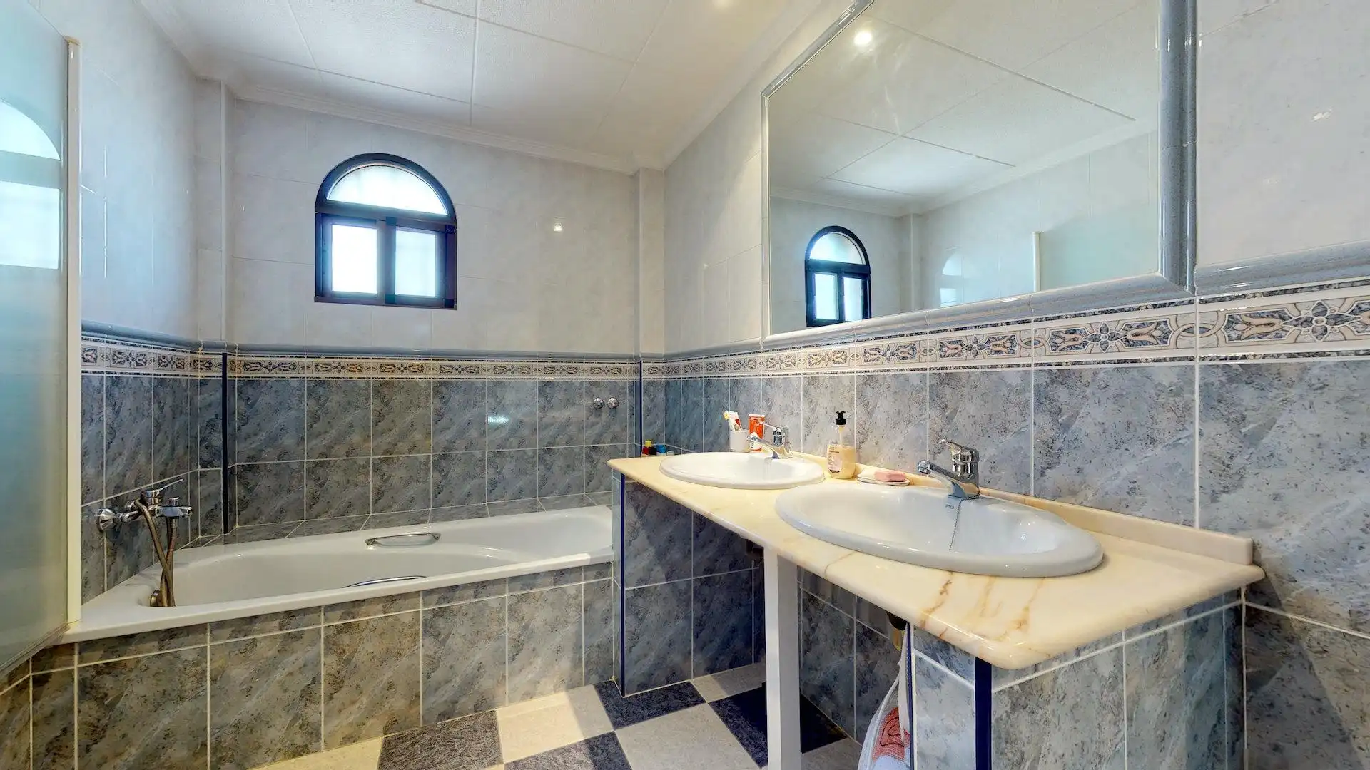 Villa con piscina in vendita a Periurbano Oeste - Sierra, imagen 32