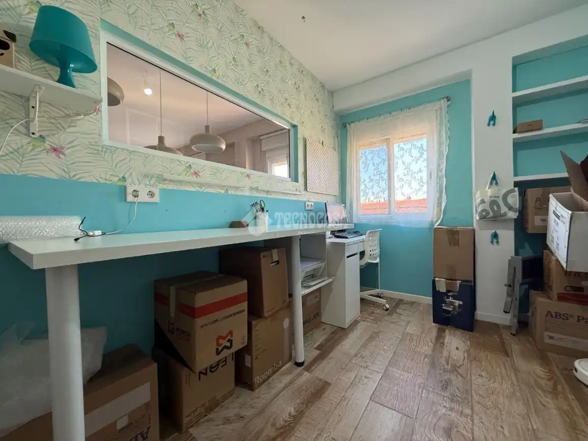 Habitación de Piso en venta en Valencia con Aire acondicionado