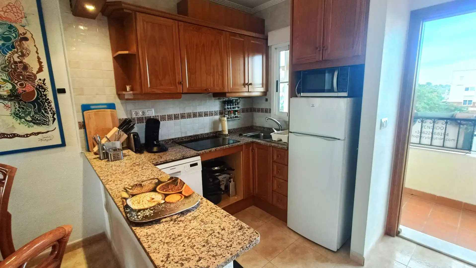 Cuina de Apartament en venda en Orihuela amb Jardí privat, Moblat i Balcó