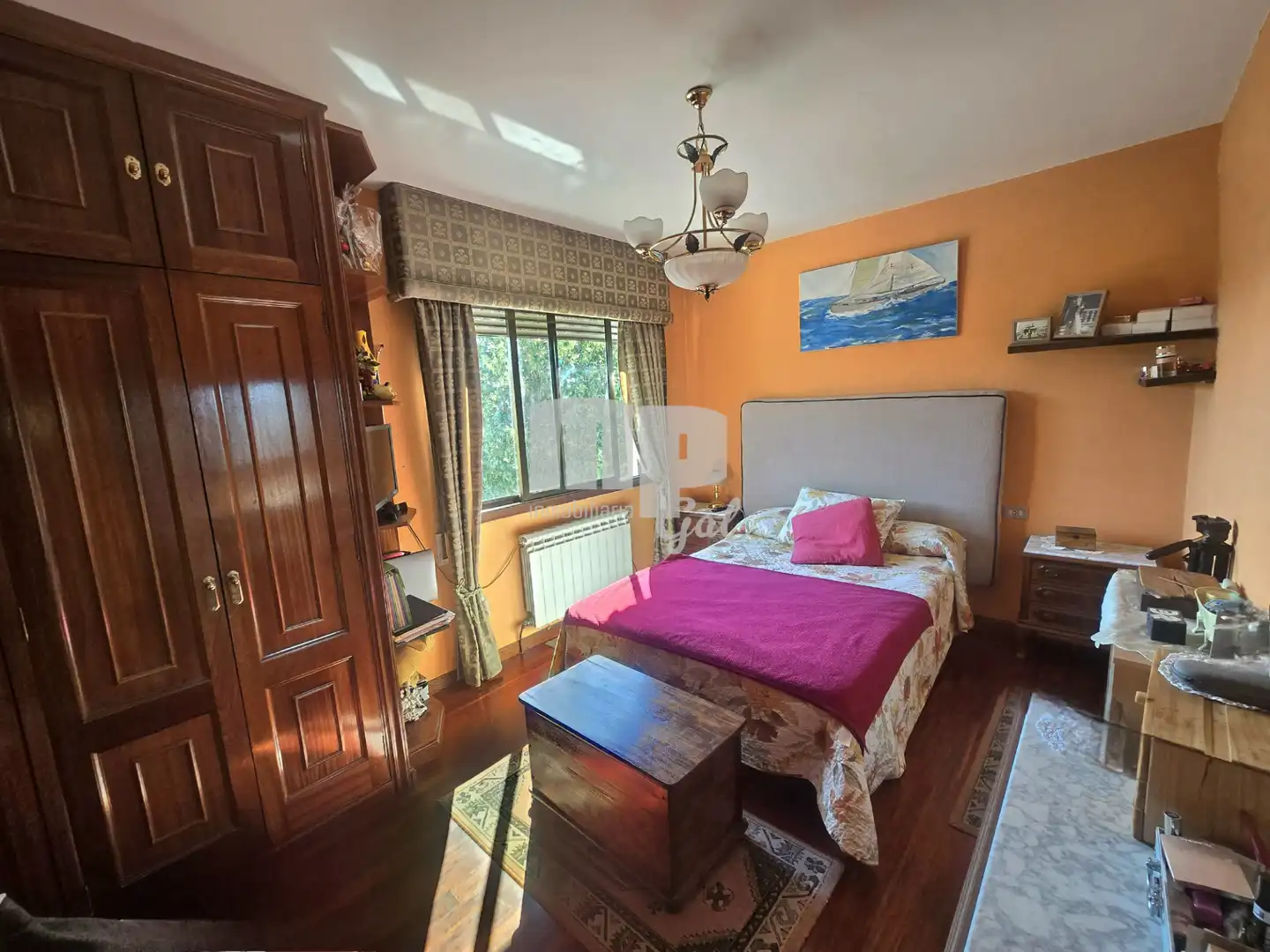 Habitación de Casa o chalet en venta en Vigo  con Calefacción, Jardín privado y Terraza