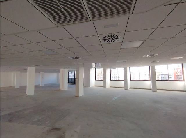 Oficina en Alquiler en Barrio del Centro