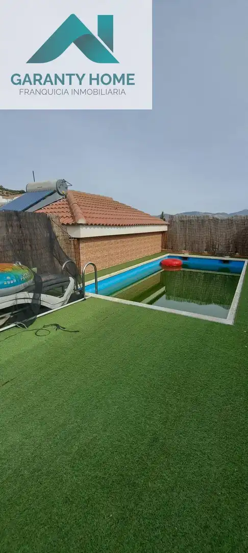 Piscina de Casa o chalet en venta en Cárcheles con Aire acondicionado, Calefacción y Jardín privado