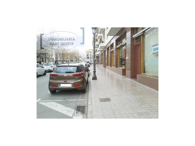 Local comercial en Alquiler en Mas Duran