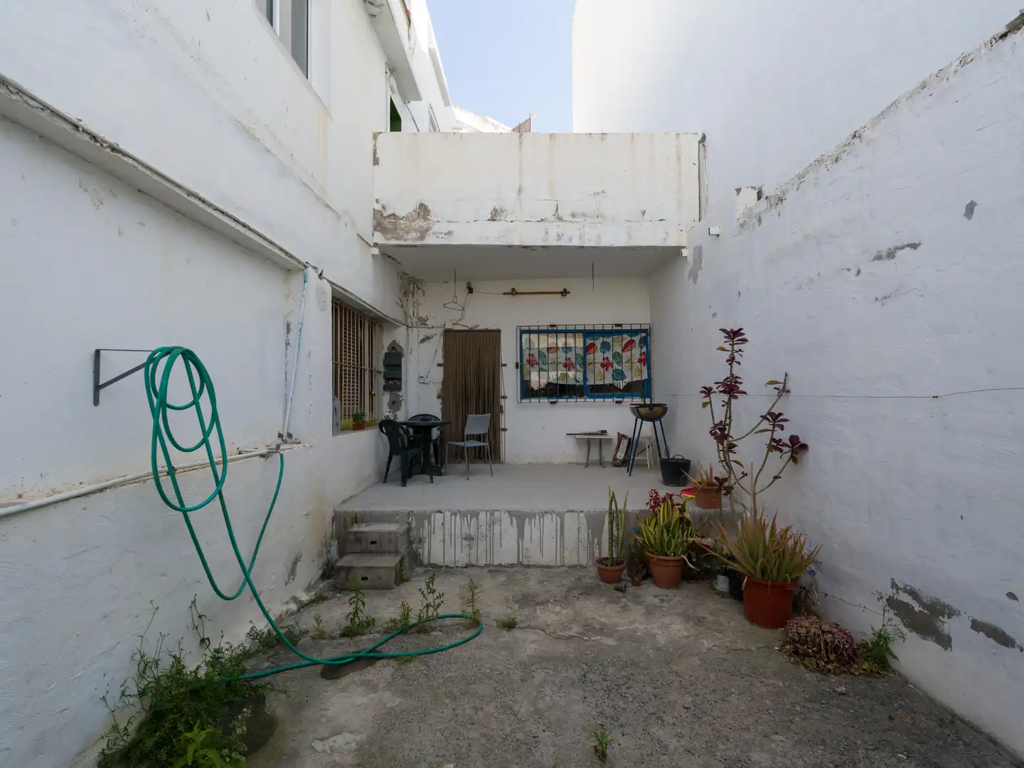 Vista exterior de Edificio en venta en Telde