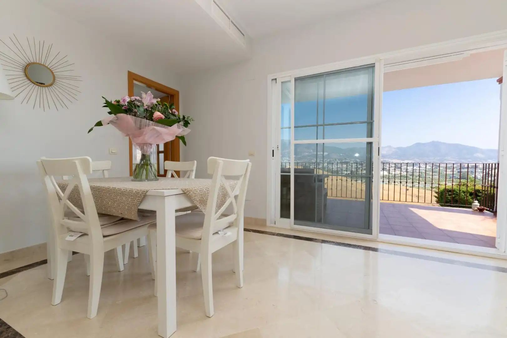 Casa con terrazza in vendita a Hipódromo - Cerrado del Águila, imagen 2