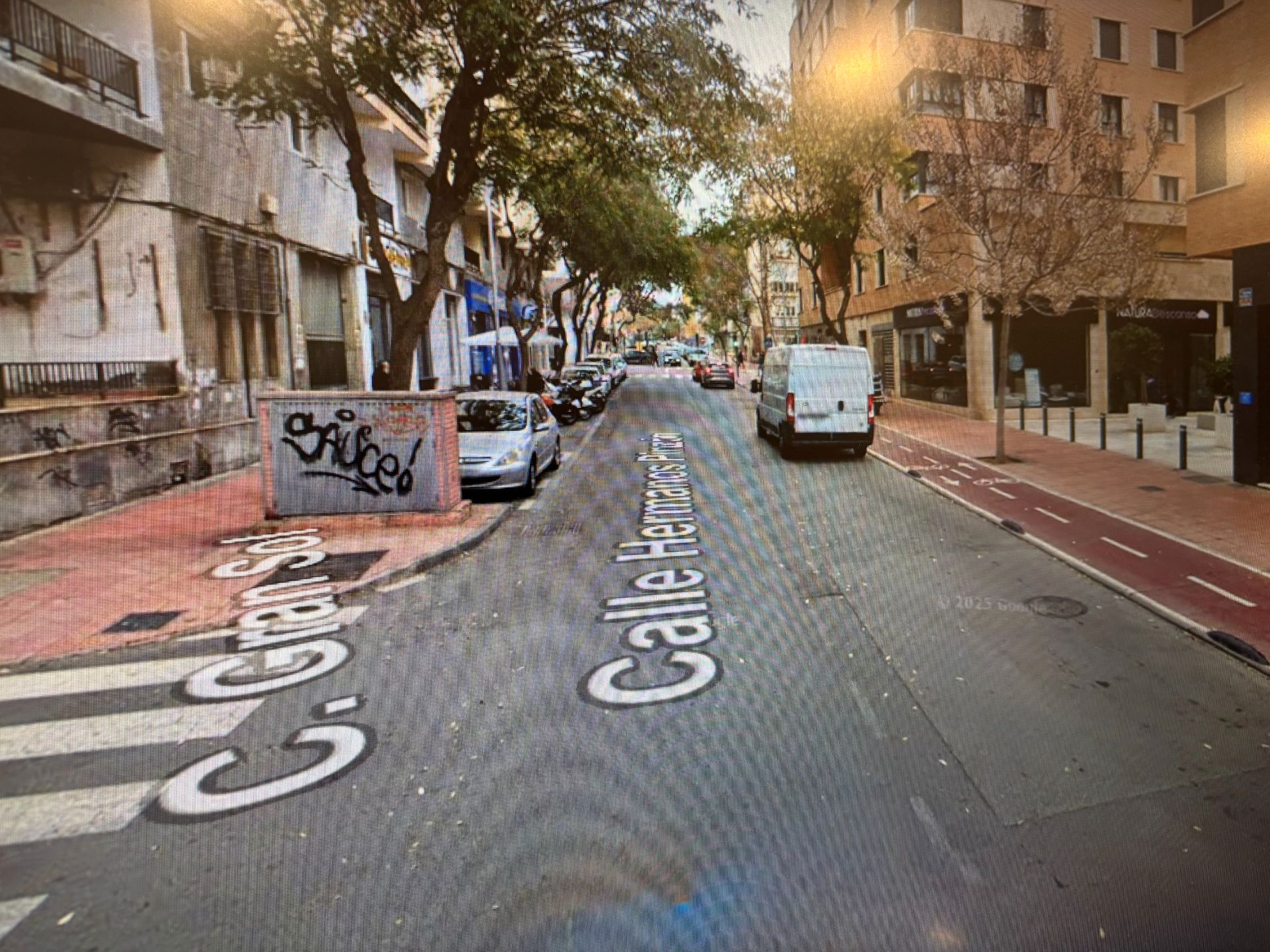 Vista exterior de Pis en venda en  Almería Capital amb Aire condicionat