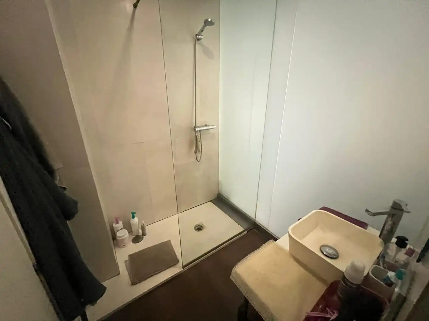 Baño de Piso en venta en Ciudad Real con Aire acondicionado, Calefacción y Amueblado