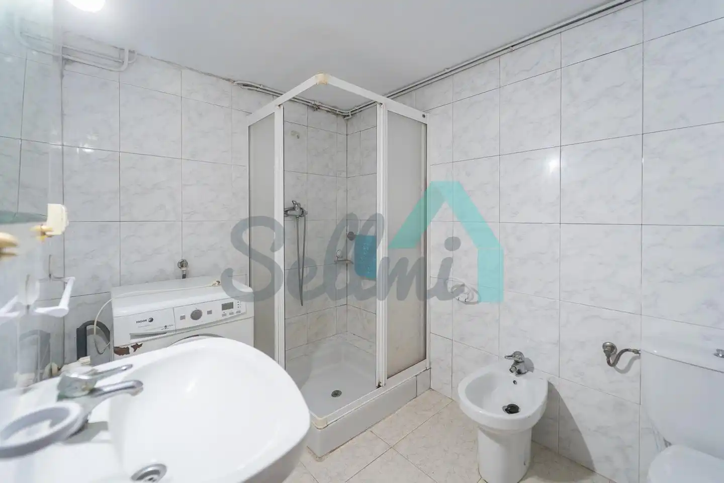 Baño de Casa o chalet en venta en Ribadeo con Calefacción, Jardín privado y Parquet