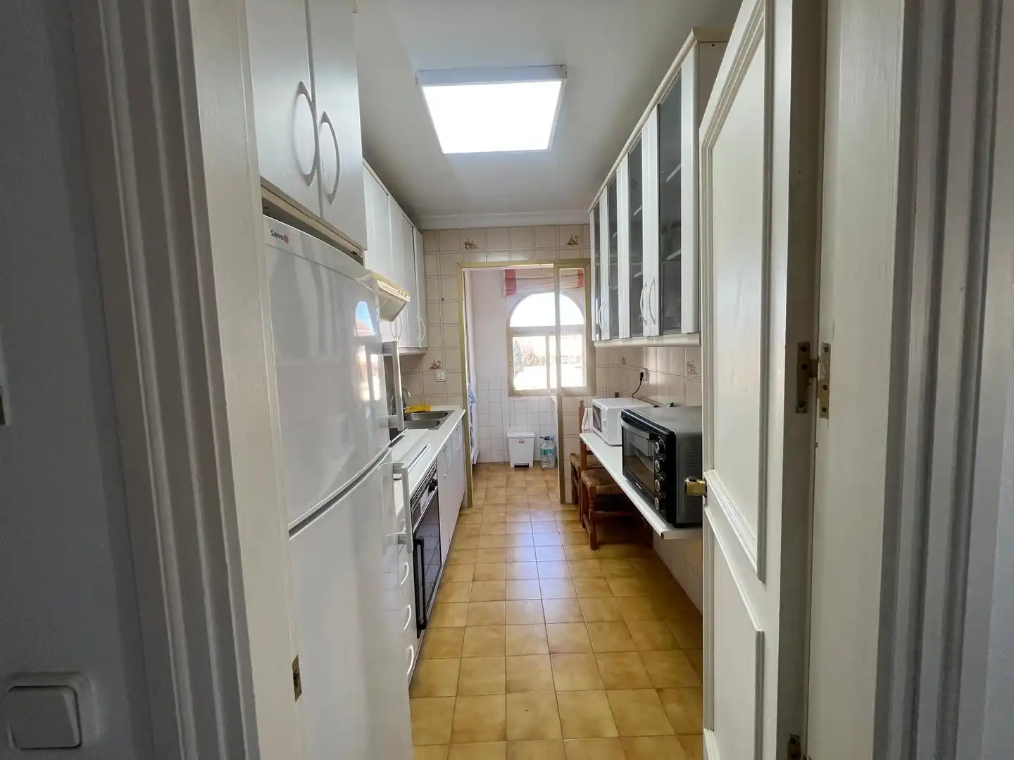 Kitchen of Flat for rent in Nueva Andalucía