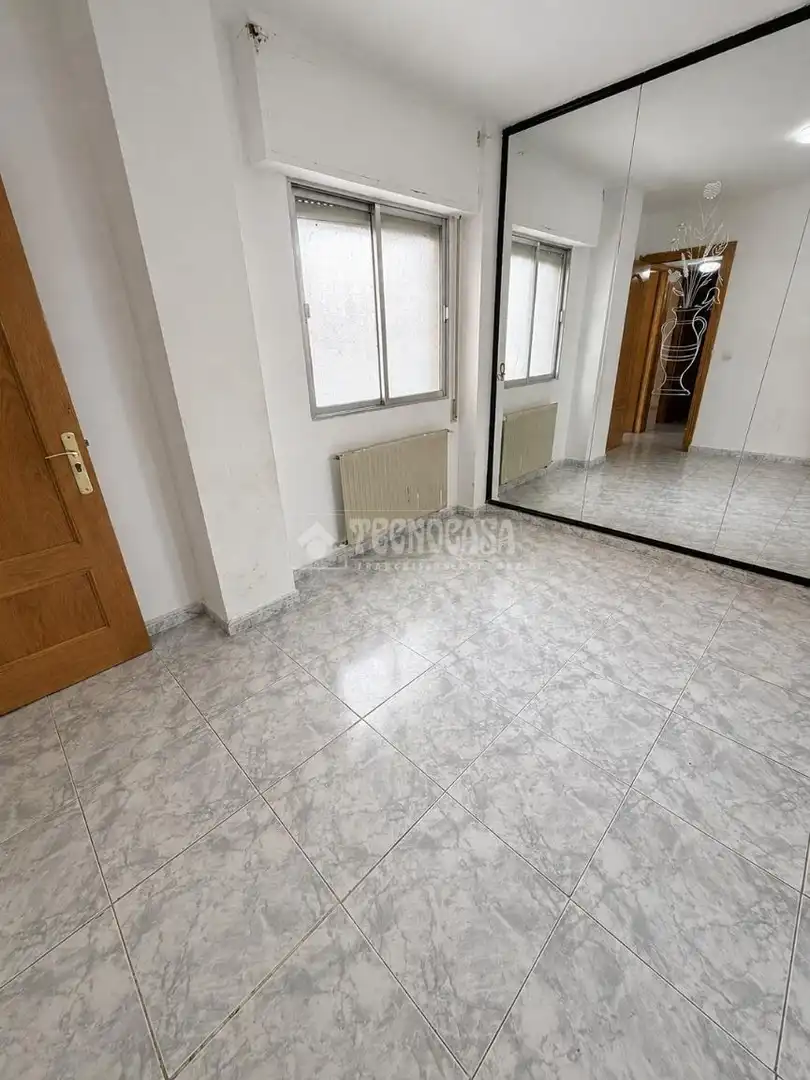 Schlafzimmer von Wohnung zum Verkauf in Fuenlabrada mit Heizung