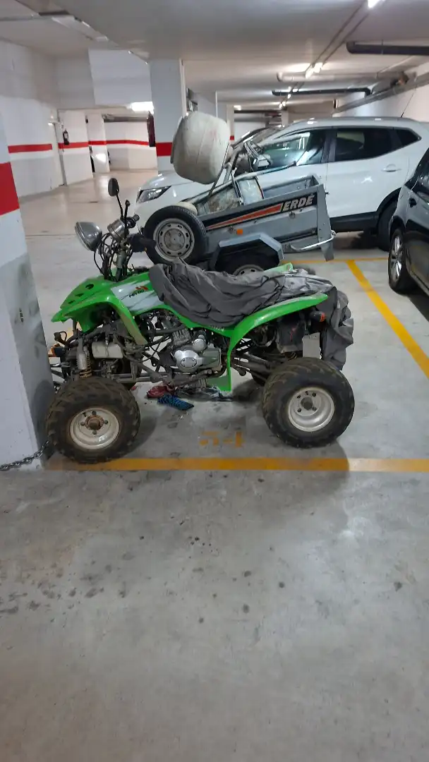 Exterior view of Garage for sale in Terrassa  with Alarm