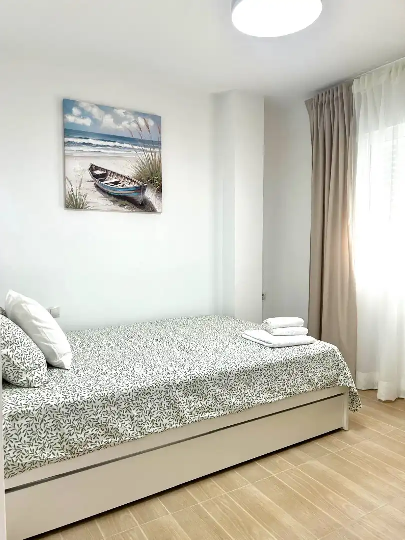 Habitación de Ático de alquiler en Balanegra con Aire acondicionado, Calefacción y Jardín privado