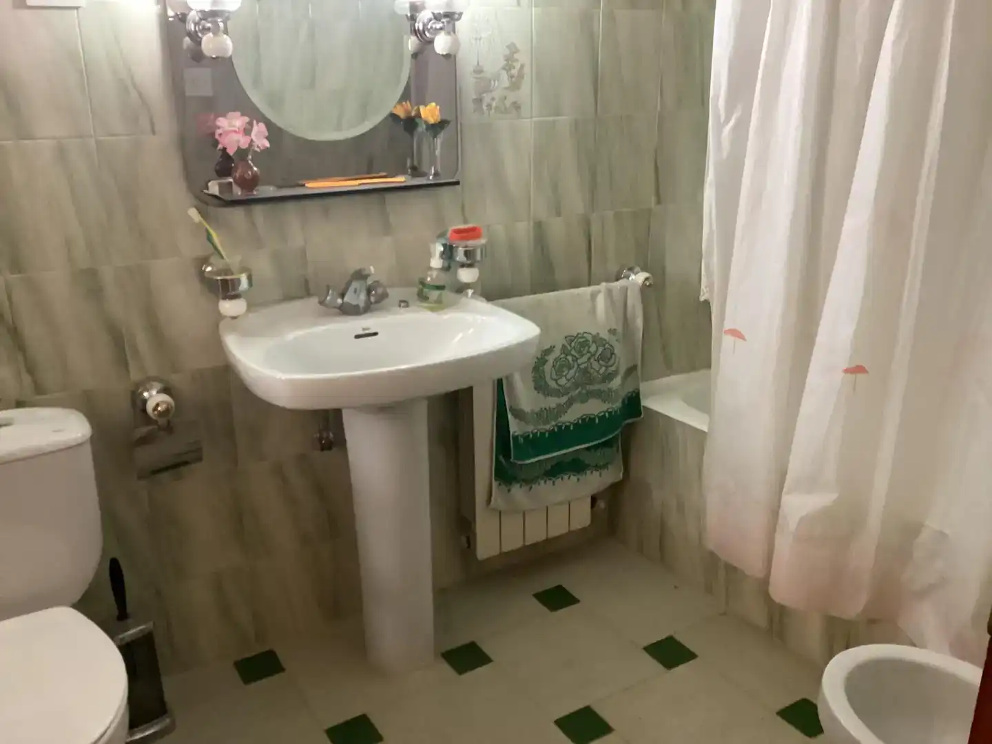 Bany de Casa o xalet en venda en Alfambra amb Balcó