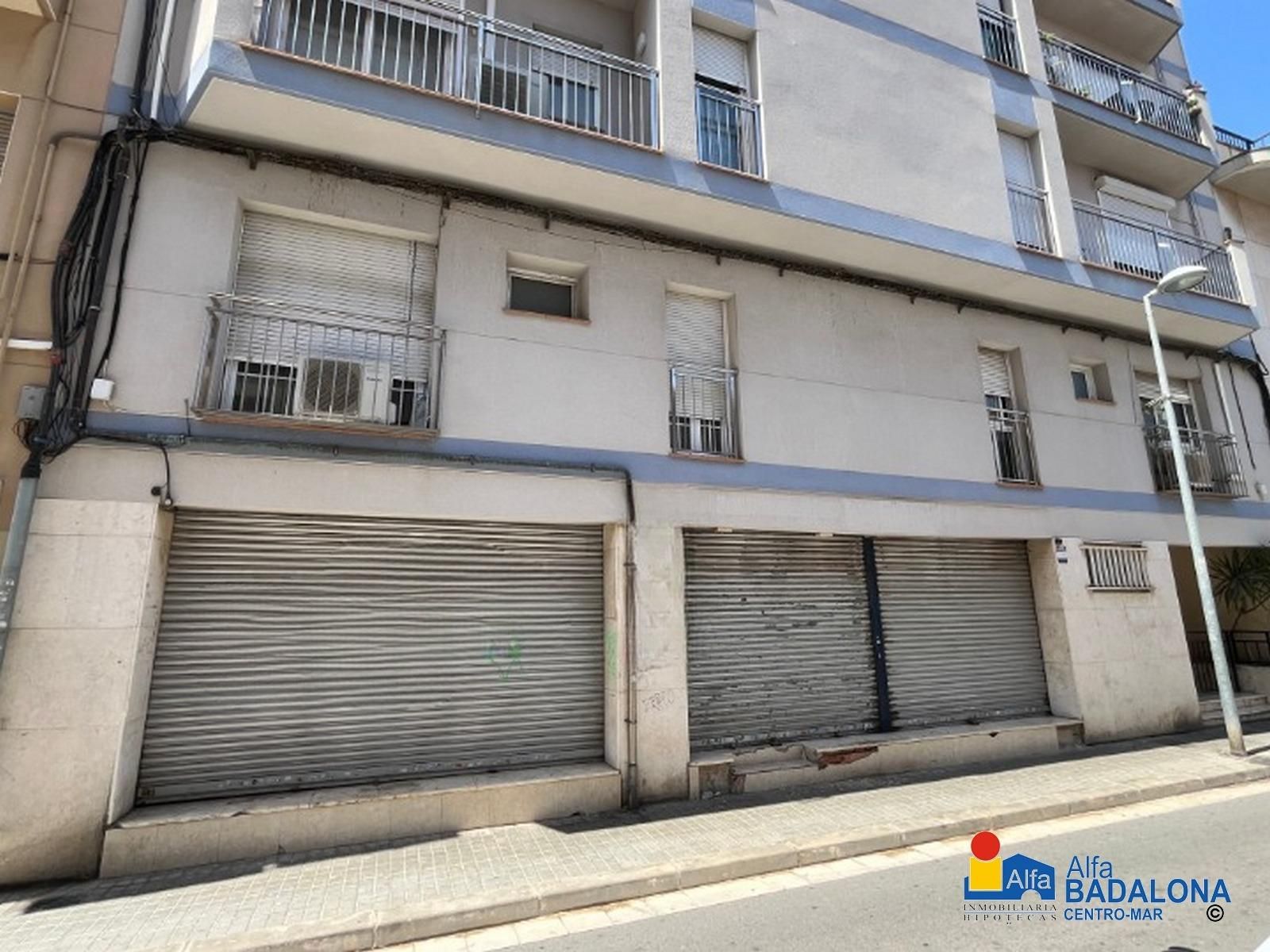Exterior view of Premises for sale in Badalona