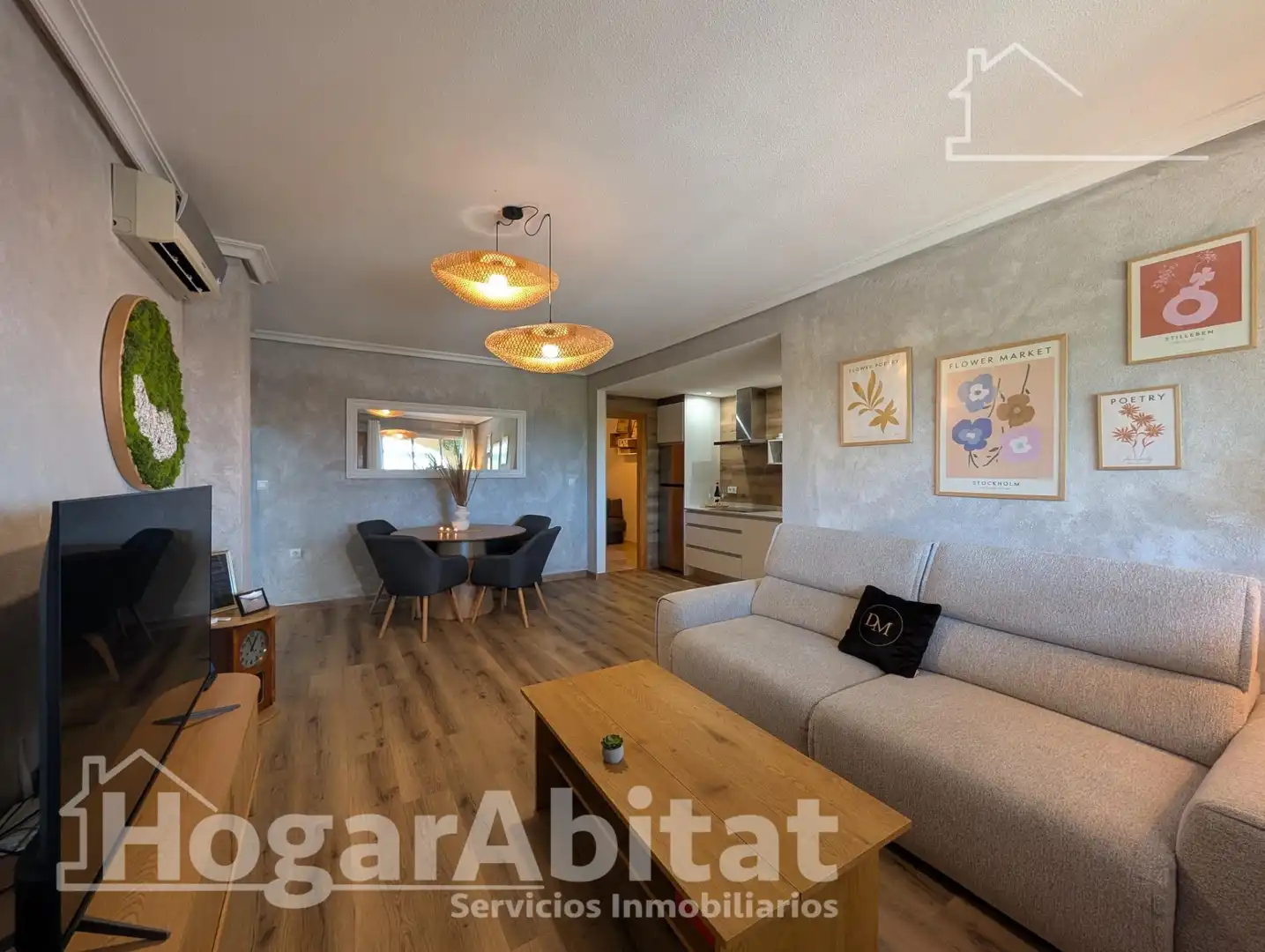 Sala d'estar de Pis en venda en Santa Pola amb Aire condicionat, Calefacció i Moblat