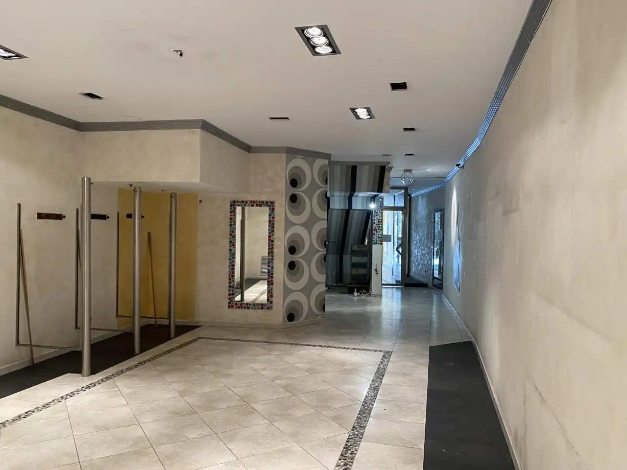 Commercial properties for sale in Aranda de Duero  with Air Conditioner