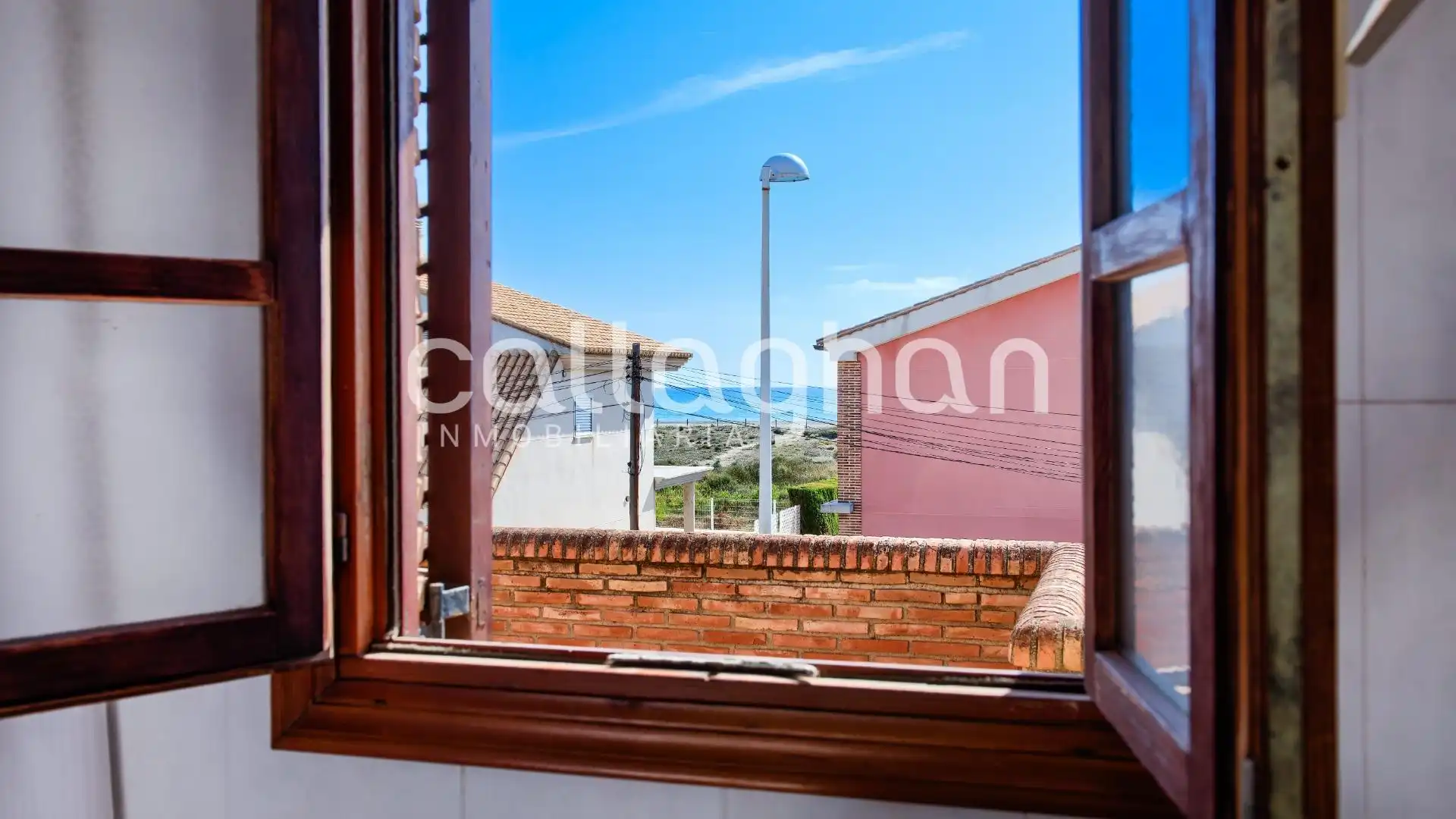 Exterior view of Houses for sale in Sagunto / Sagunt  with Private garden