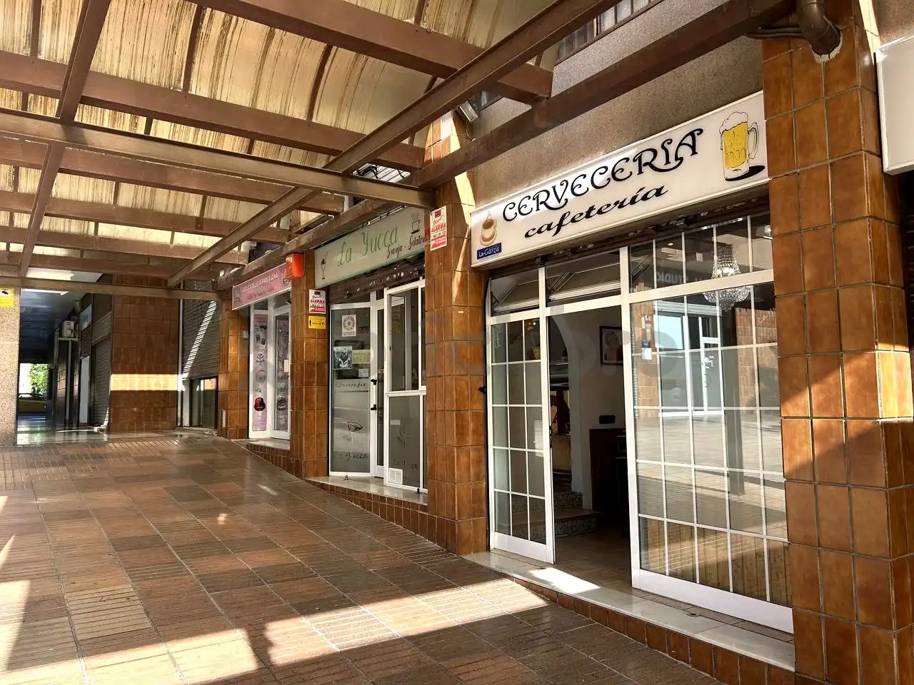 Business premises for sale in De Les Corts Catalanes, imagen 46