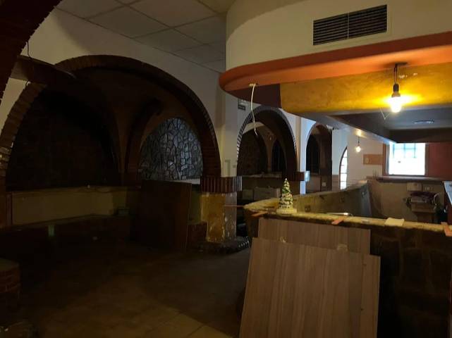 Local comercial en Alquiler en Santa Rosa