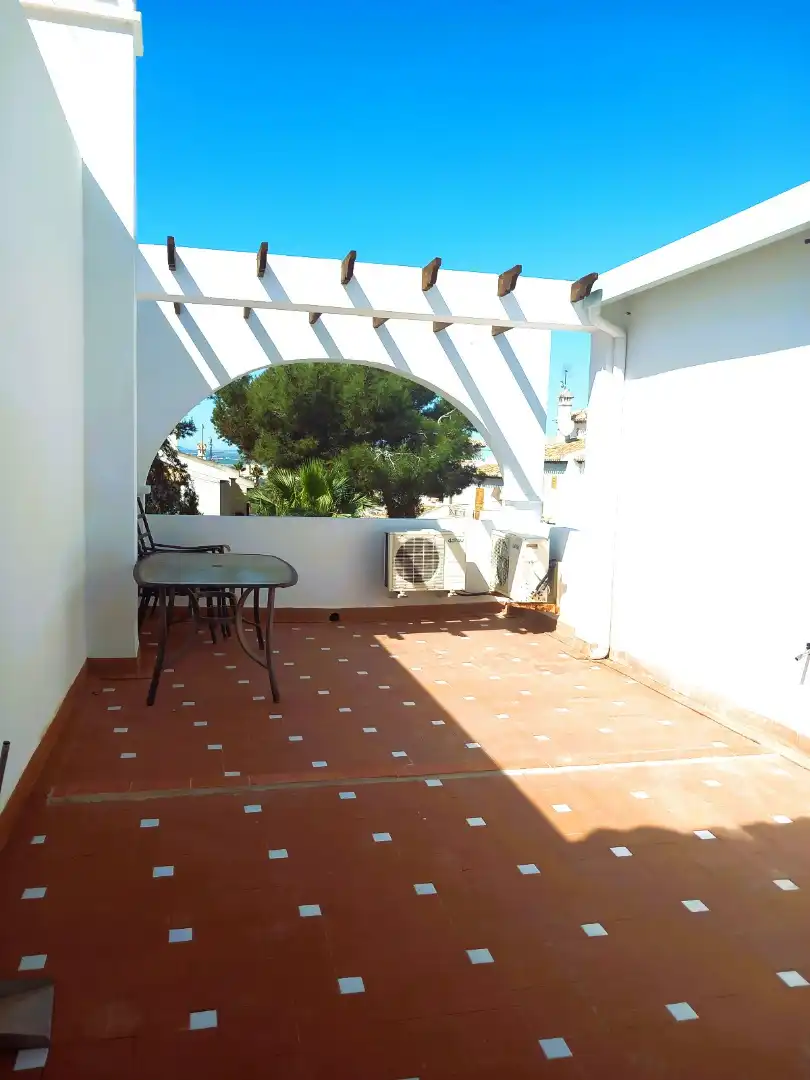 Terraza de Casa adosada en venta en Torrevieja con Amueblado, Balcón y Piscina comunitaria