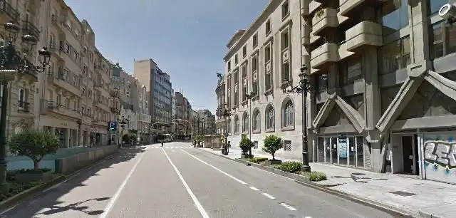 Local comercial de lloguer a Rúa Policarpo Sanz, imagen 2