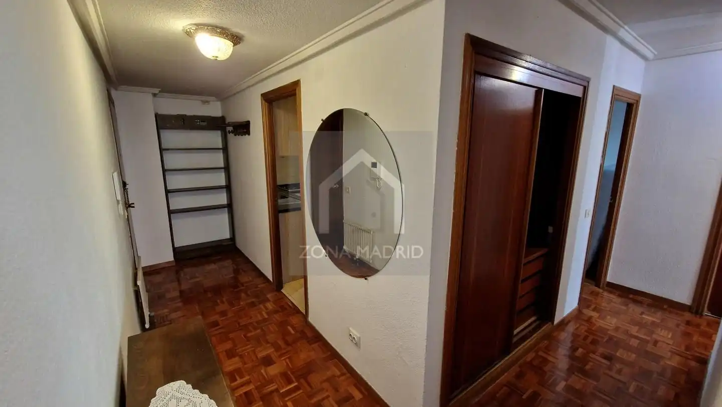 Bedroom of Flat for sale in Tetuán