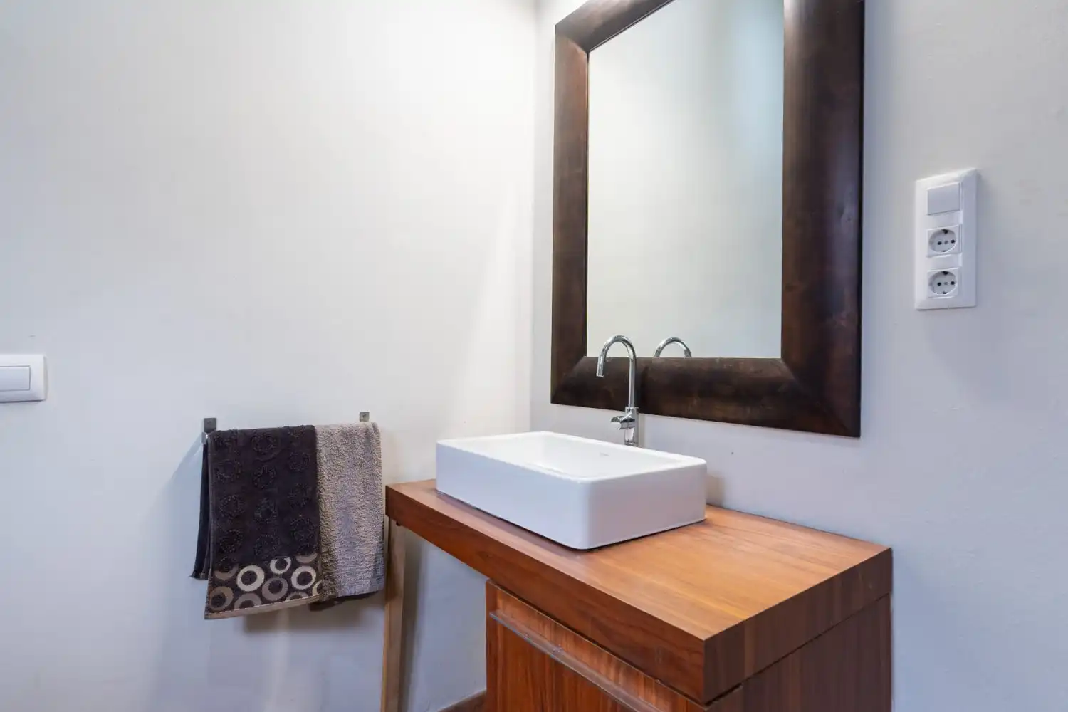 Baño de Piso en venta en Sevilla con Aire acondicionado, Trastero y Amueblado