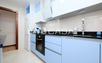 Kitchen of Flat for sale in  Barcelona Capital  with Heating and Balcony