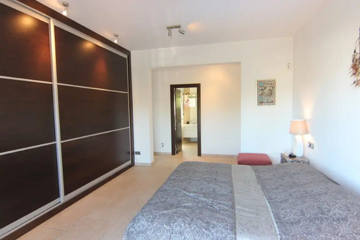 Villa con piscina in vendita a Partides comunes - Adsubia, imagen 12