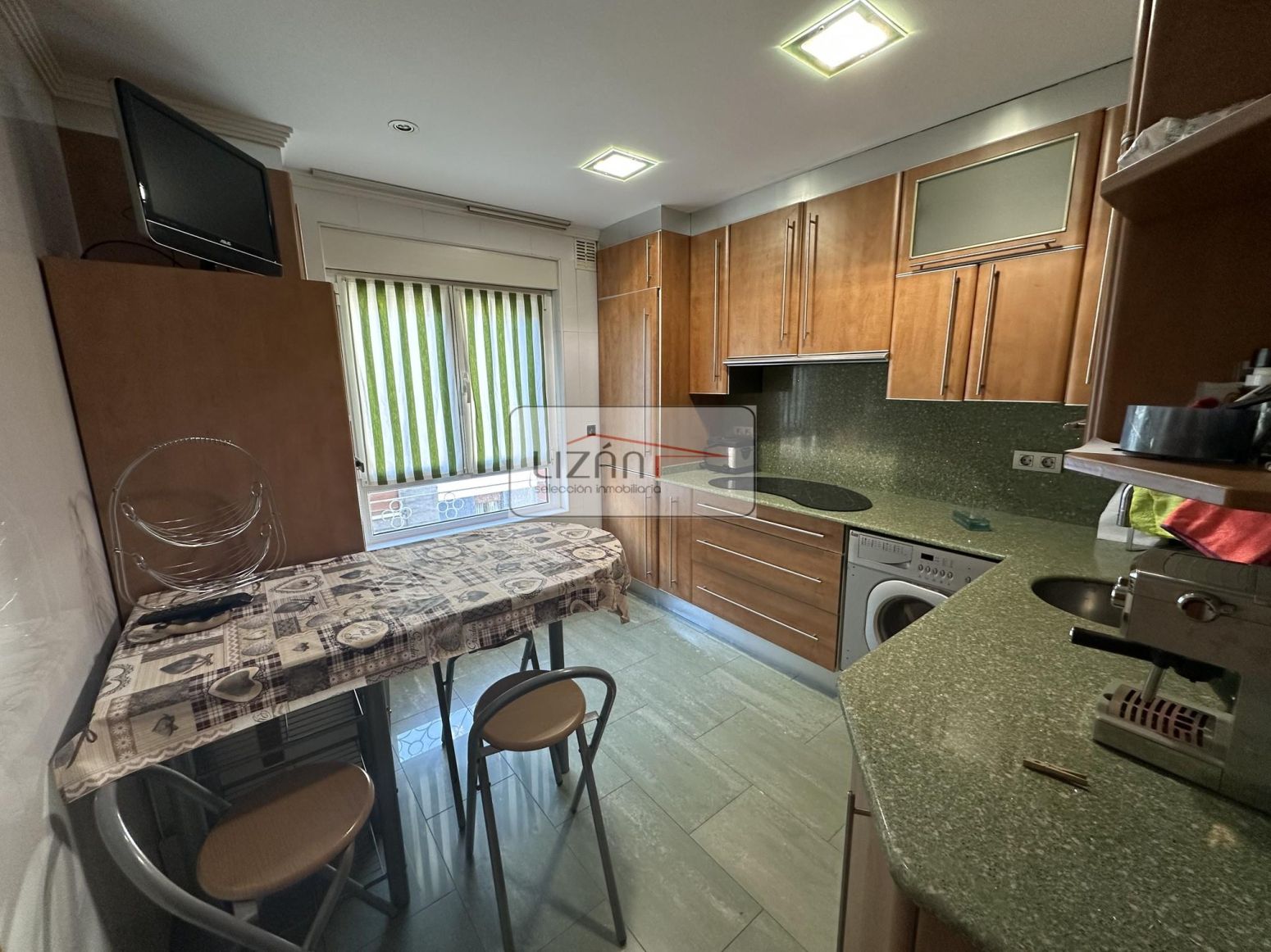 Flat for sale in Oviedo - Dario de Regoyos, Fozaneldi - Tenderina