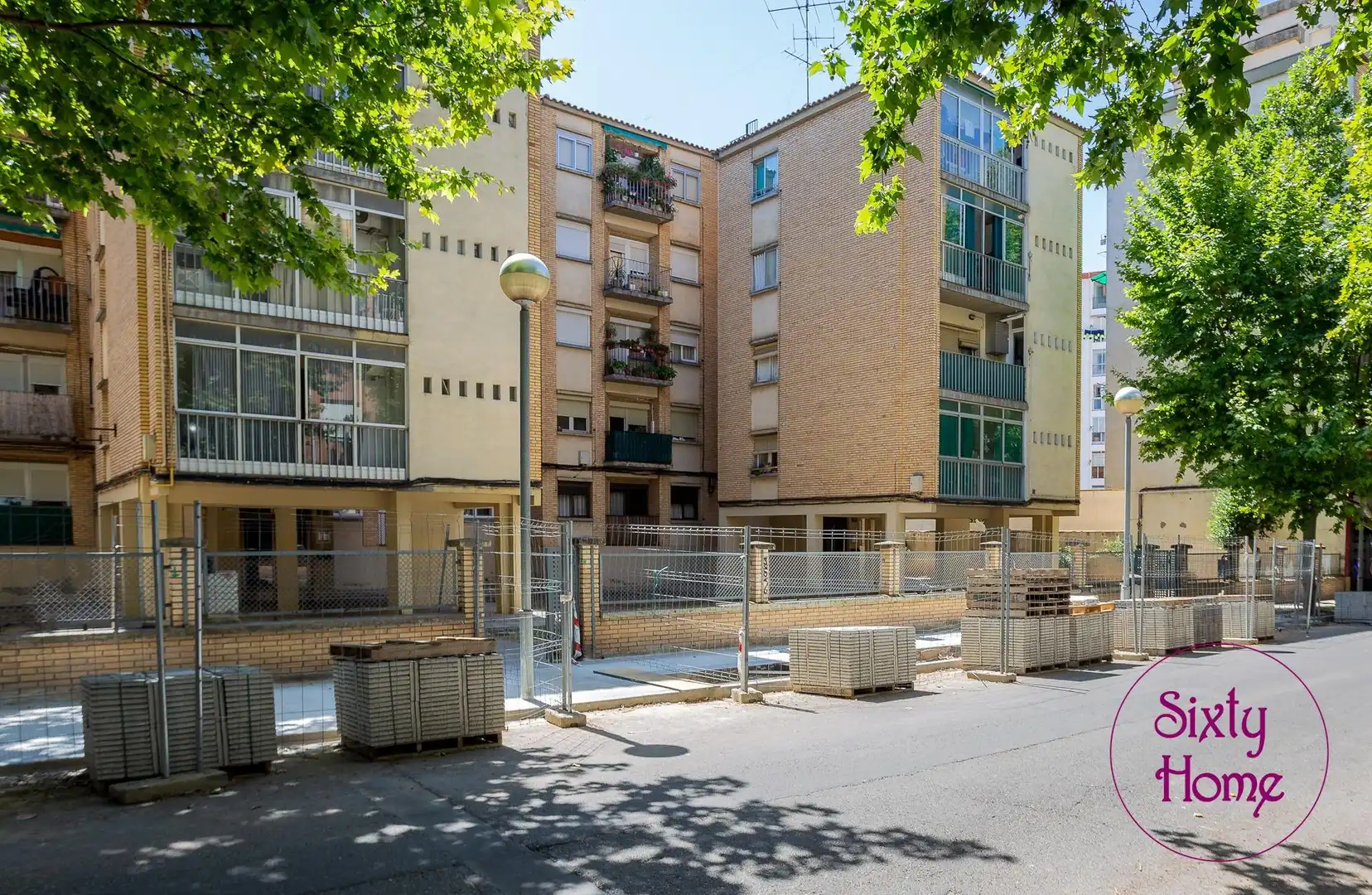 Vista exterior de Piso en venta en Huesca con Calefacción y Amueblado